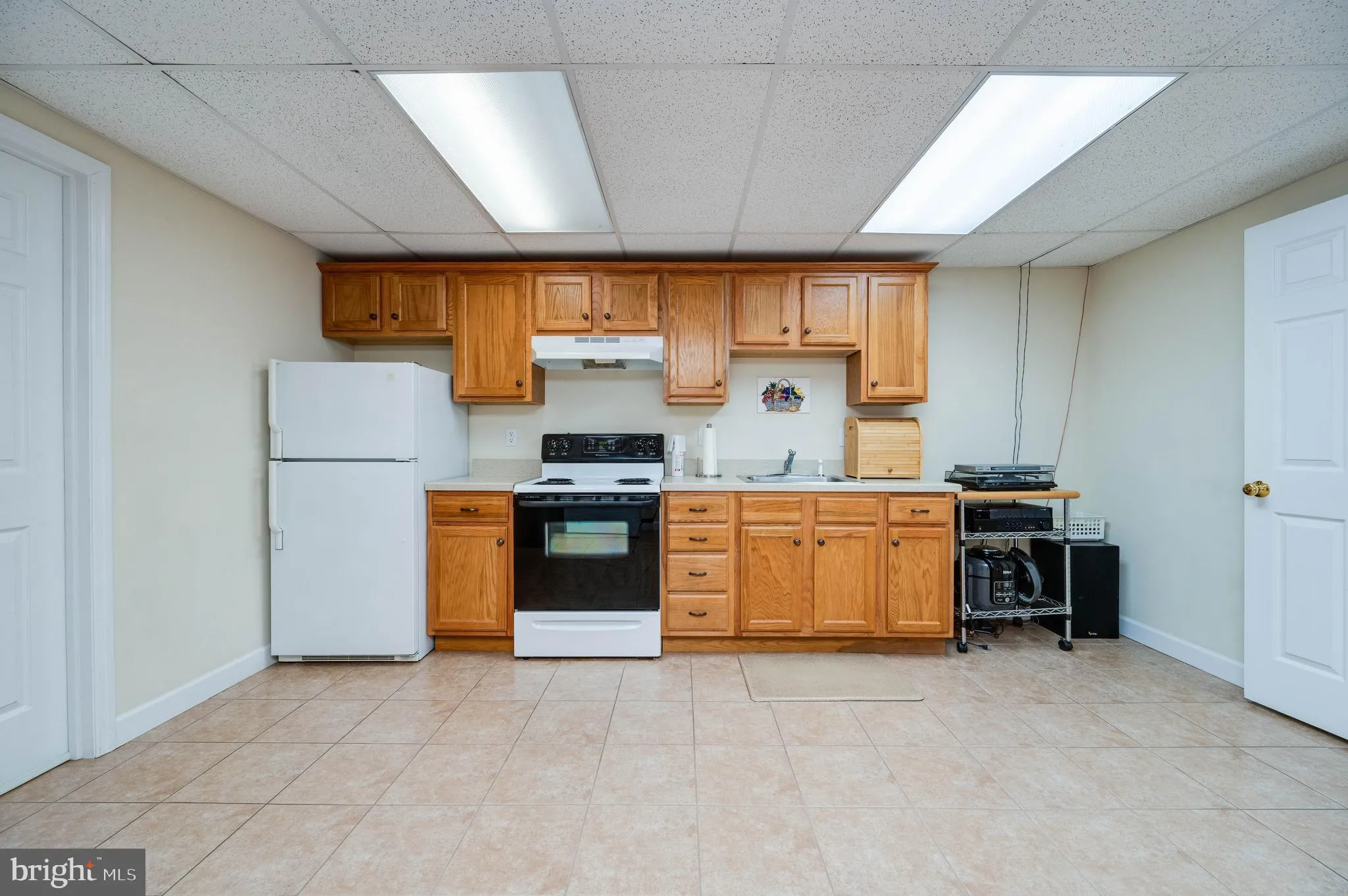 Blandon, Pennsylvania 19510, United States, 5 Bedrooms Bedrooms, ,4 BathroomsBathrooms,Residential,Pending,190914