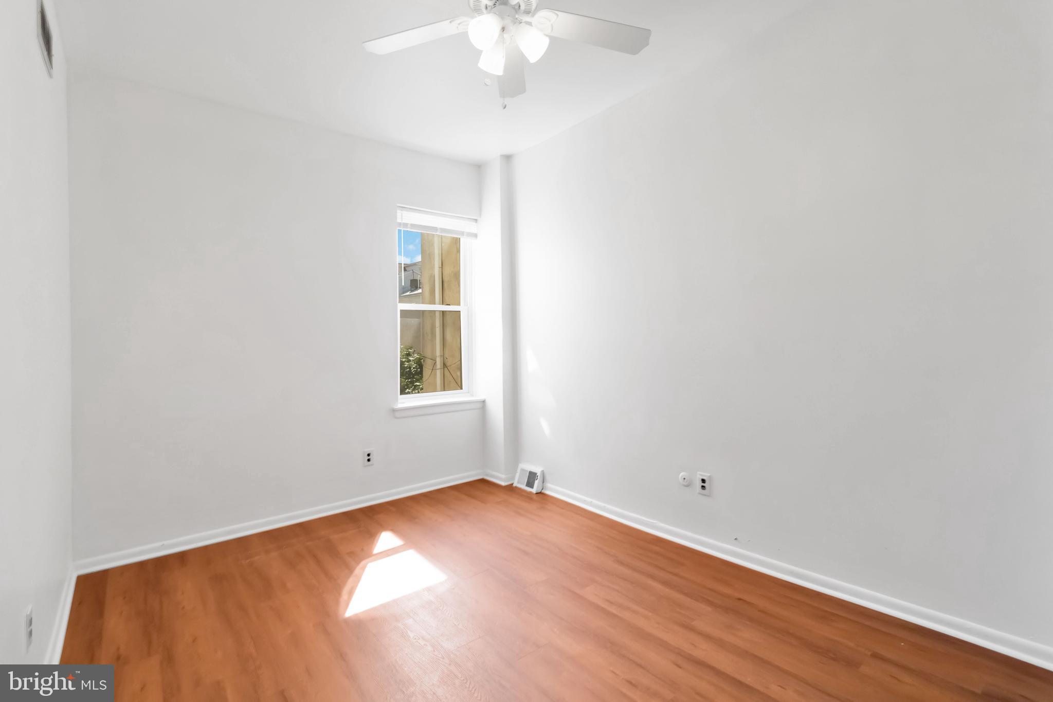 POPLAR - Residential