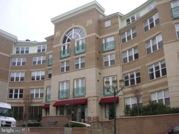 MARKET STREET AT TOWN CENTER - Residential Lease