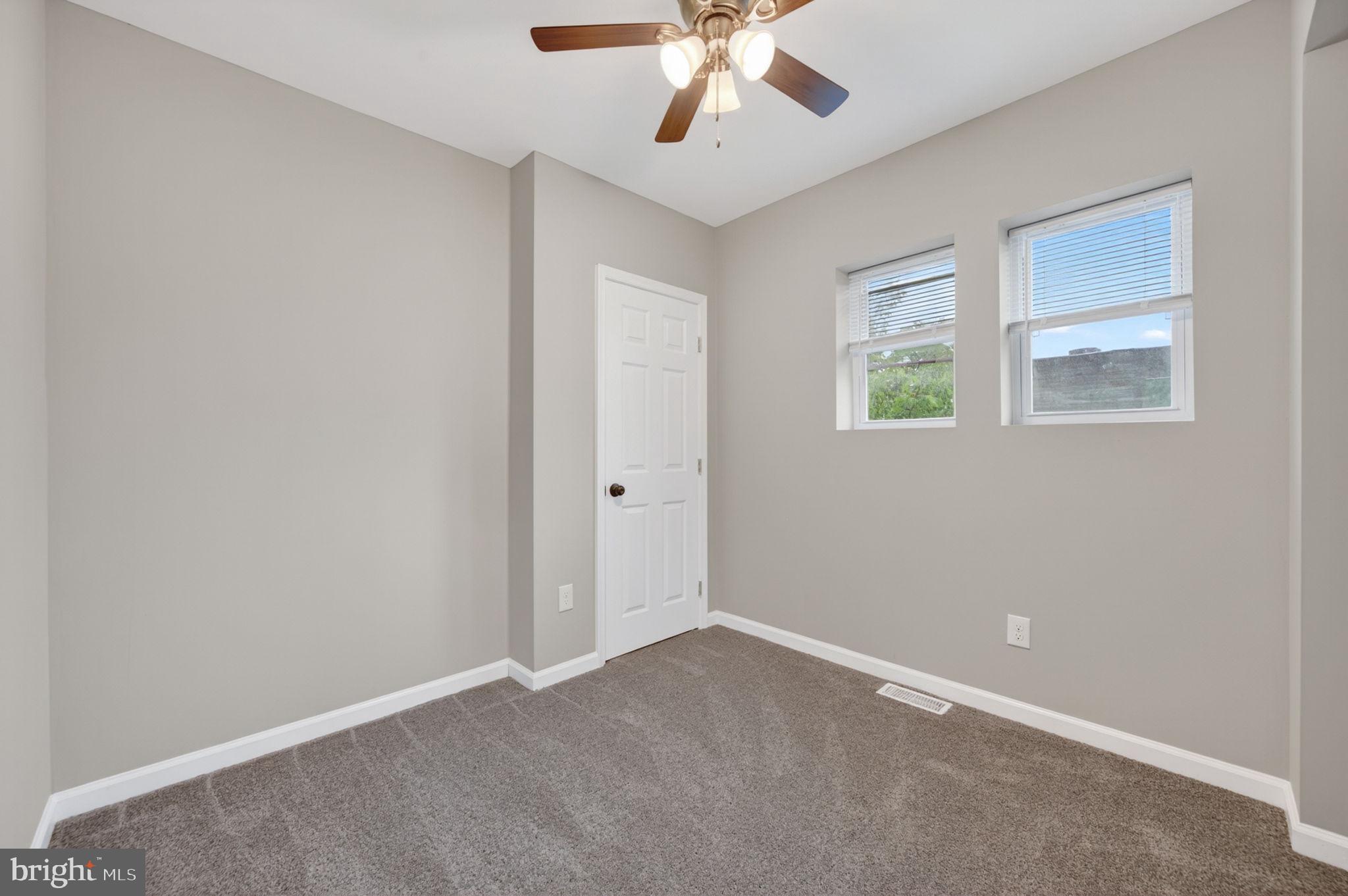 MIDWAY - Residential