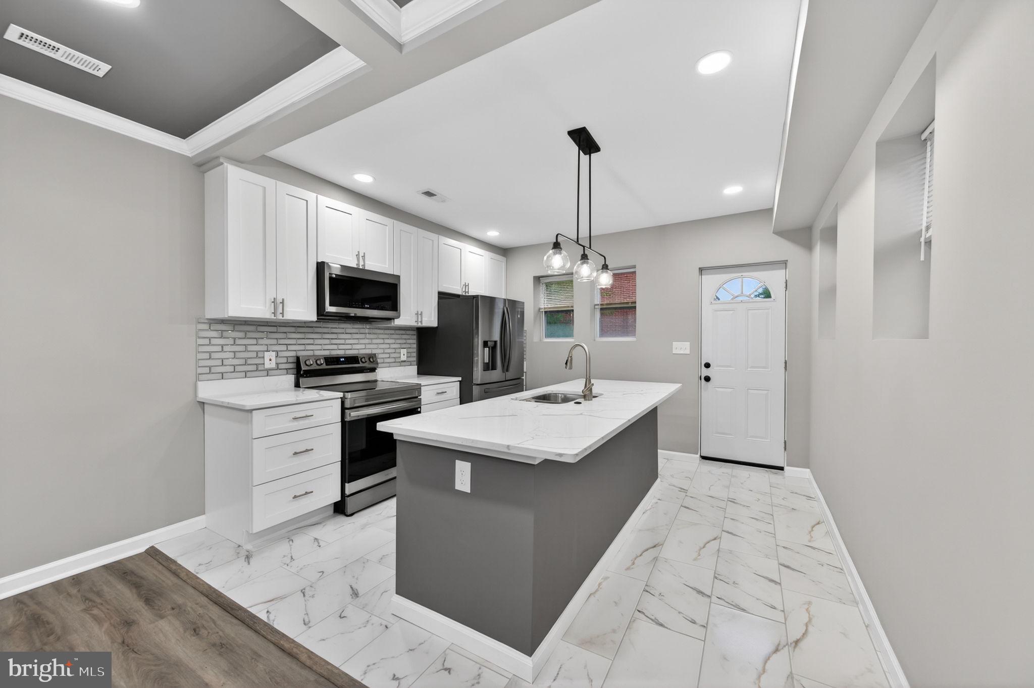 MIDWAY - Residential