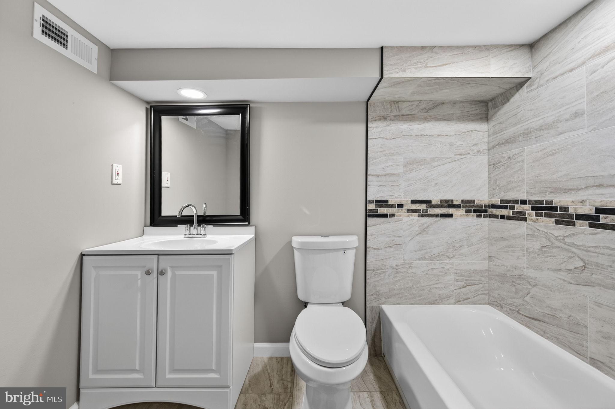MIDWAY - Residential