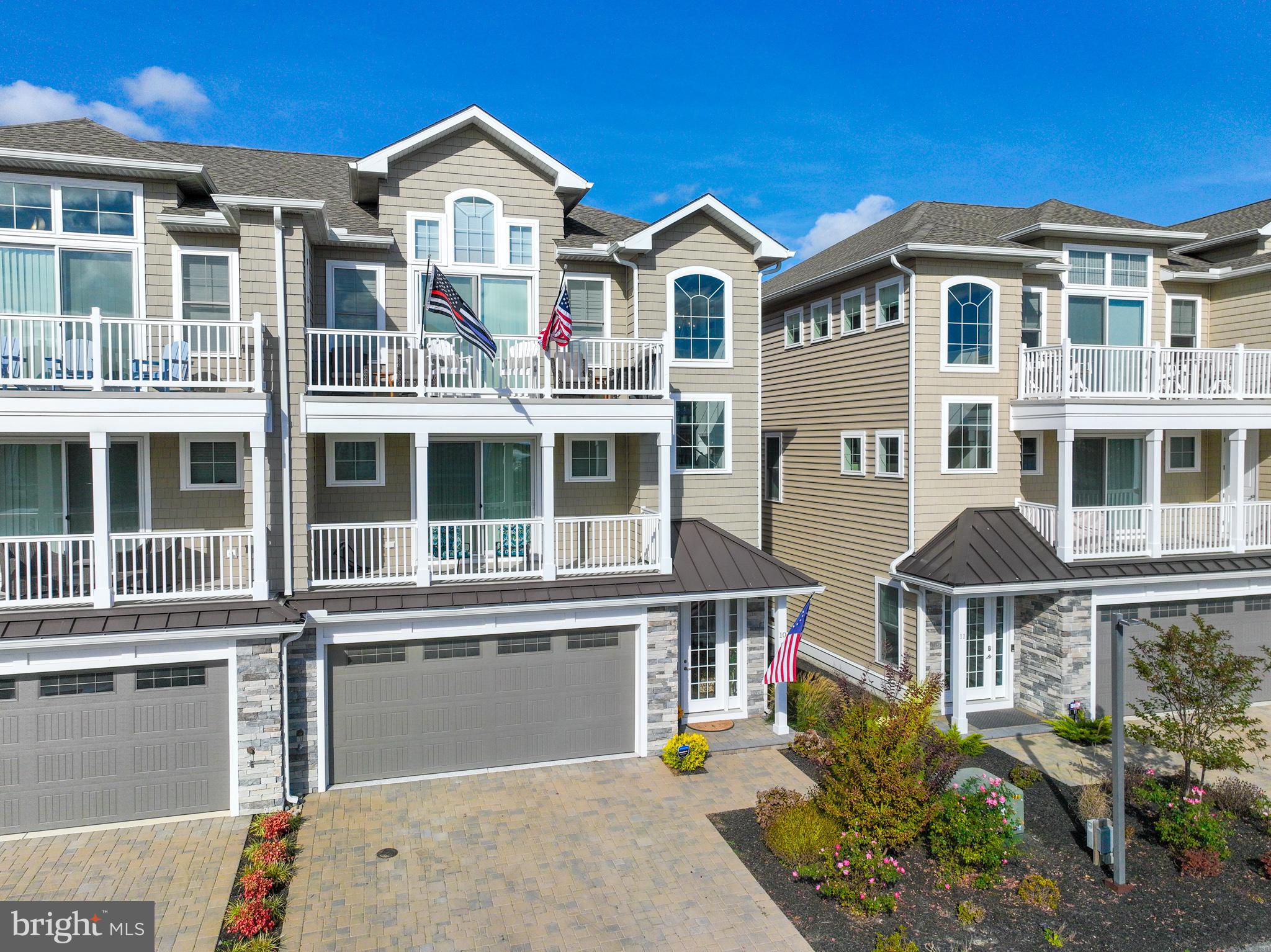 12920 CARMEL AVENUE 10