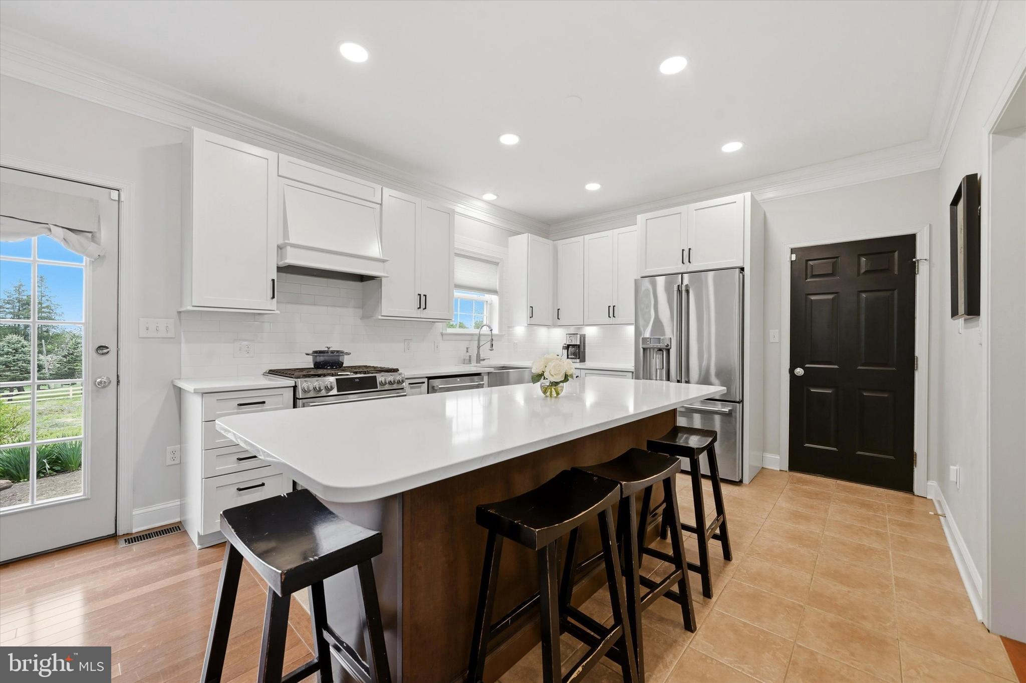 LAMBORN HUNT - Residential