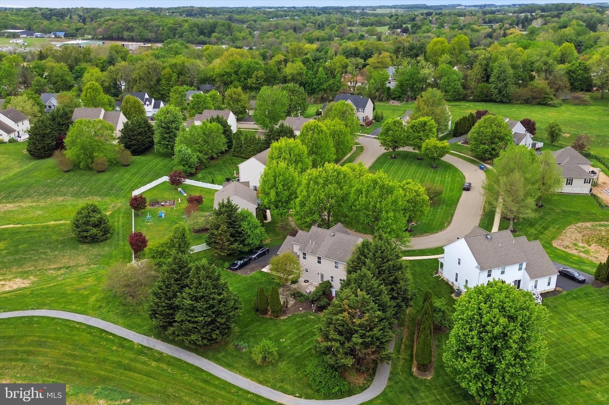 LAMBORN HUNT - Residential