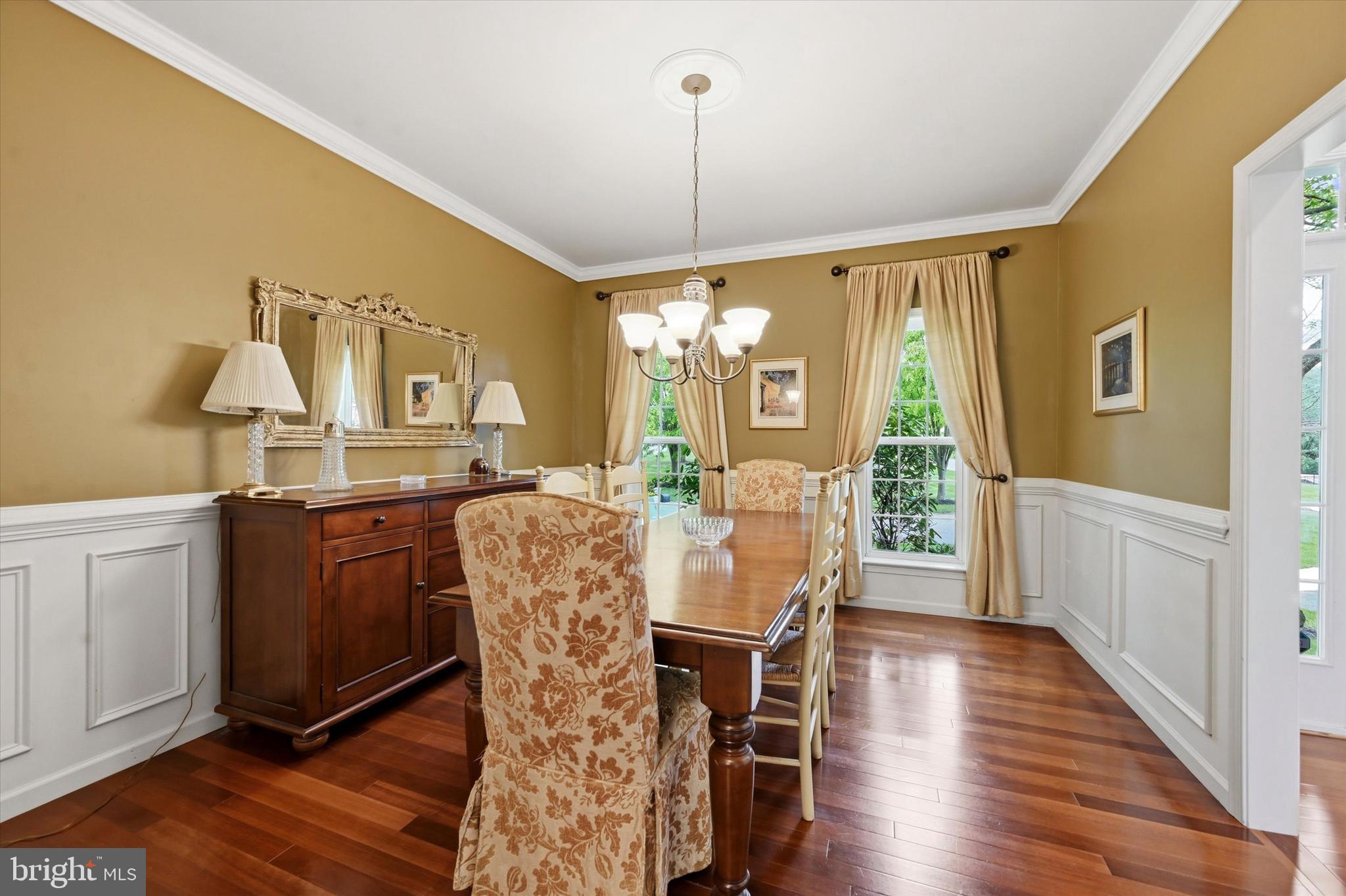 LAMBORN HUNT - Residential