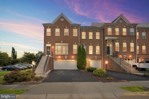 42090 TANZANITE TERRACE ALDIE VA 20105