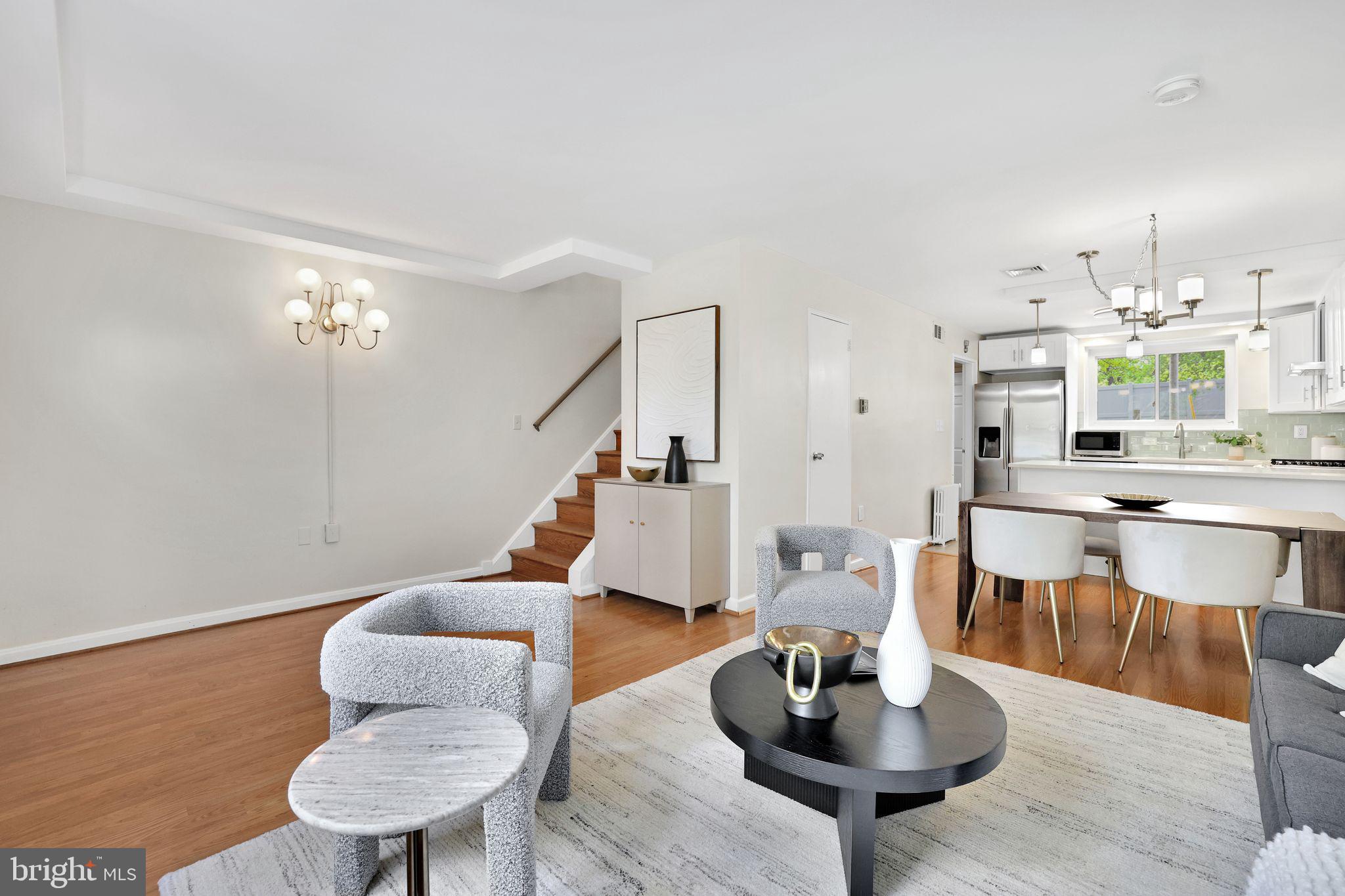 KENWOOD TOWERS - Residential