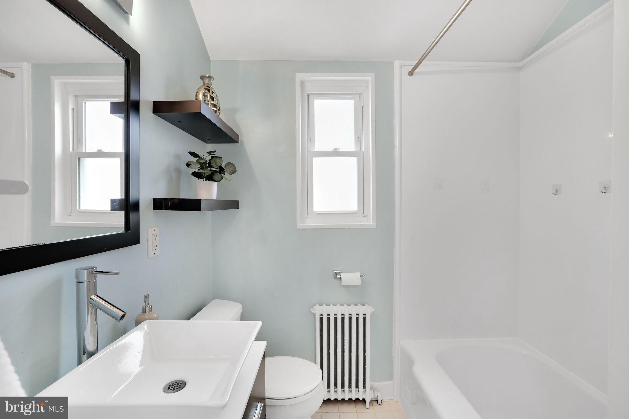 KENWOOD TOWERS - Residential