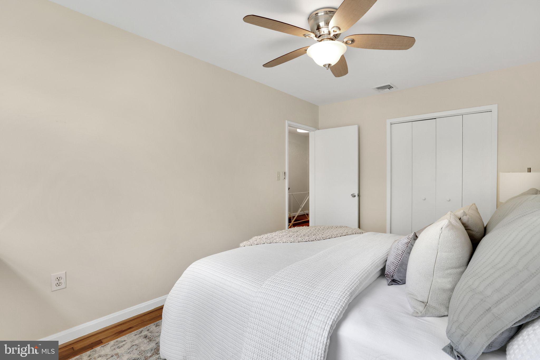 KENWOOD TOWERS - Residential