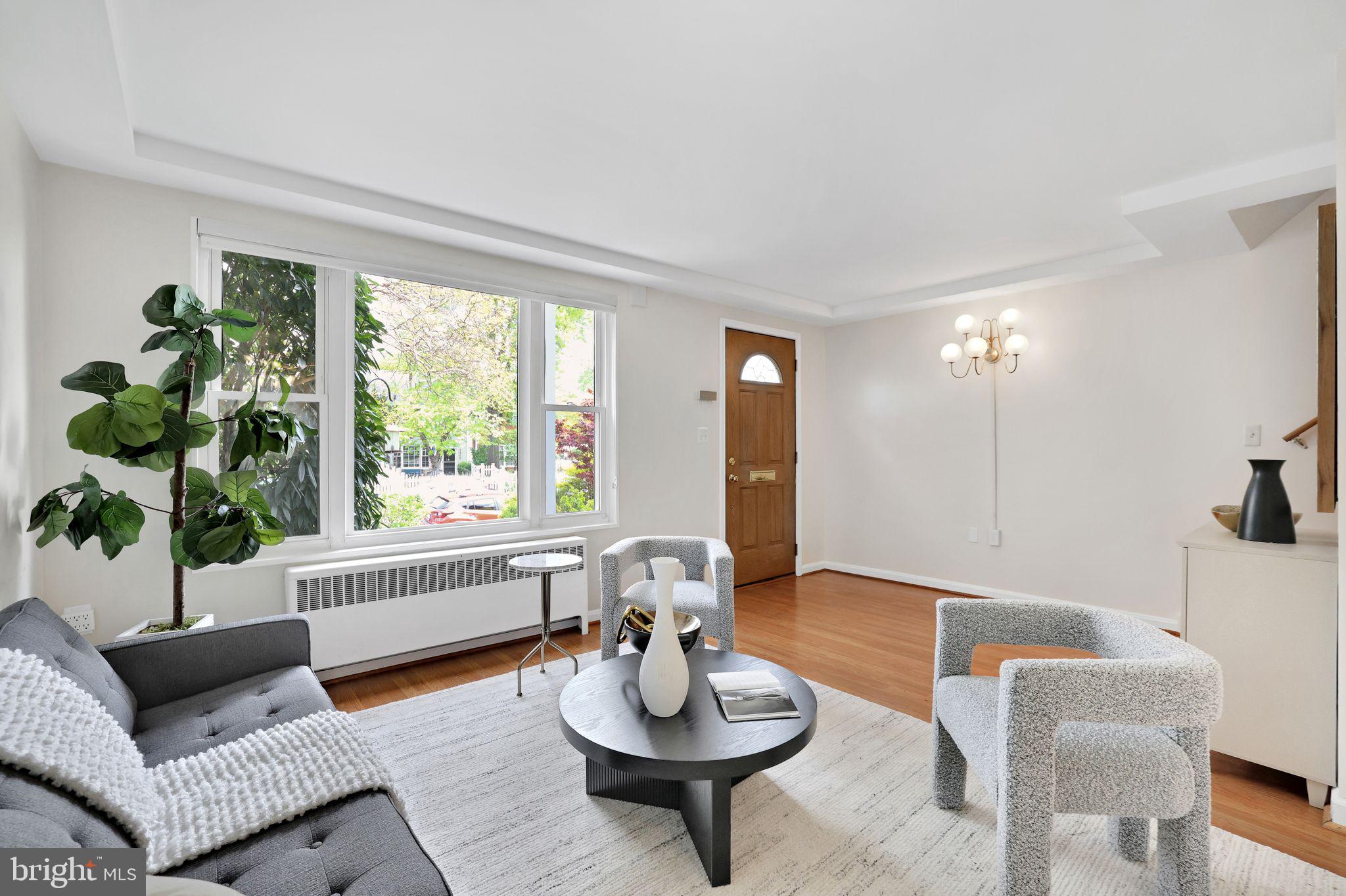 KENWOOD TOWERS - Residential