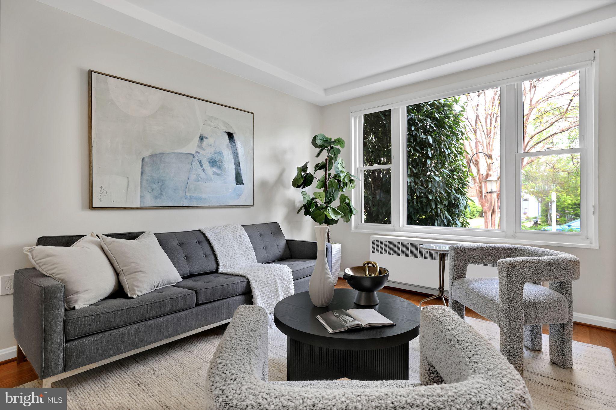 KENWOOD TOWERS - Residential