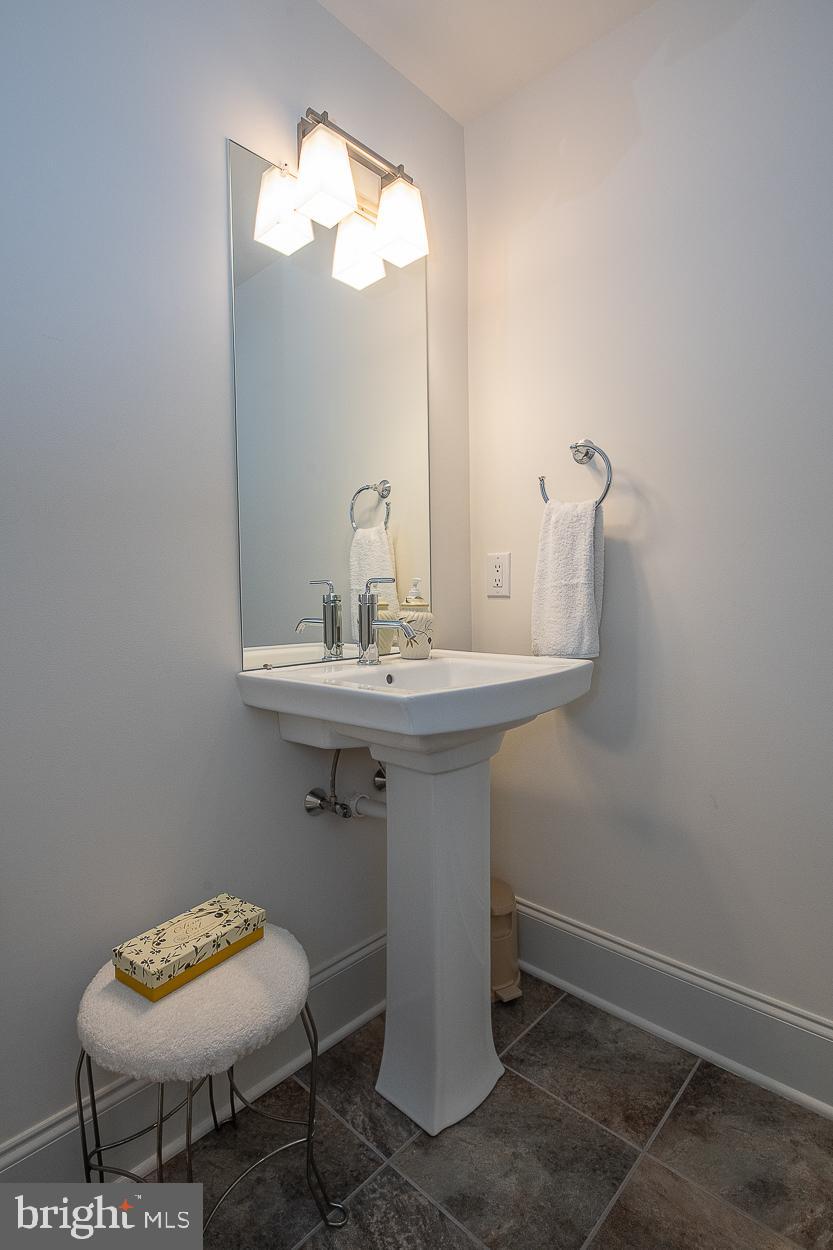 HAVERFORD RESERVE - Residential