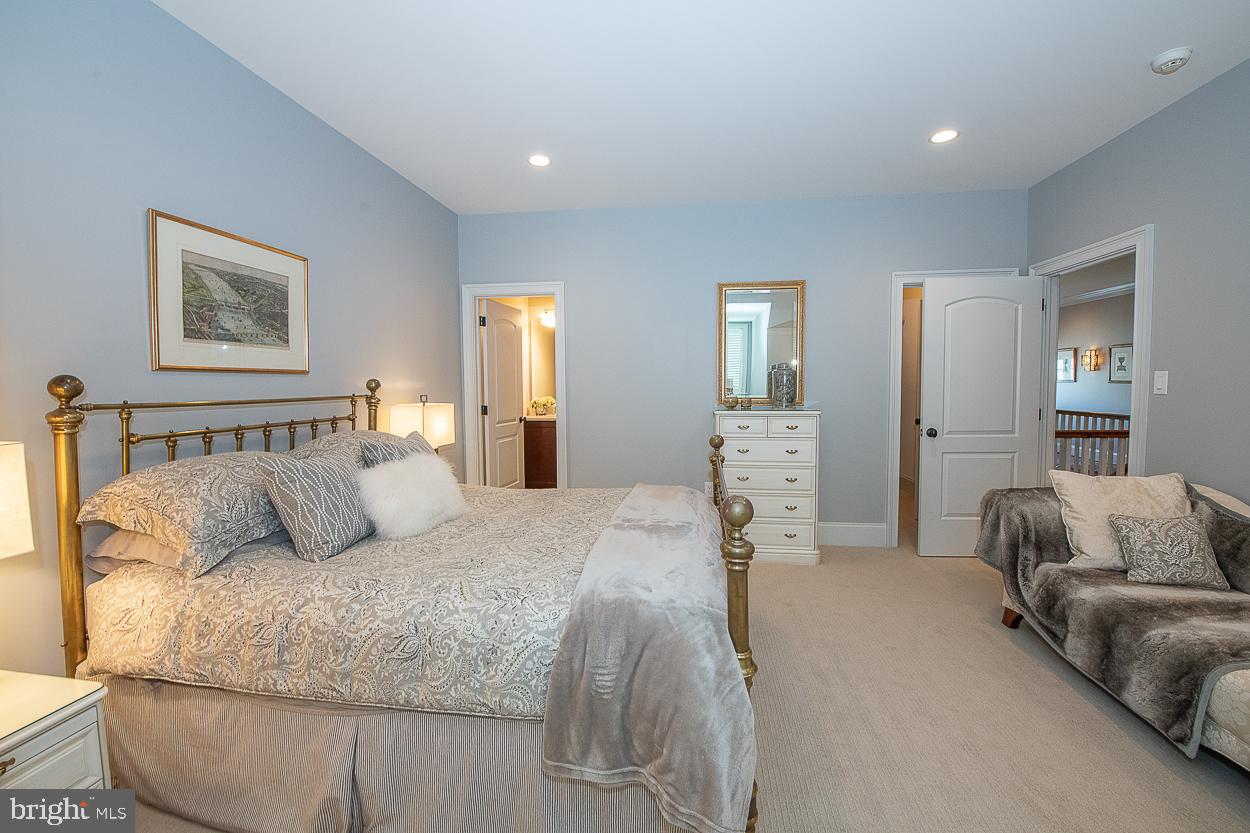 HAVERFORD RESERVE - Residential