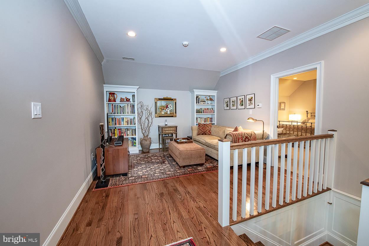 HAVERFORD RESERVE - Residential