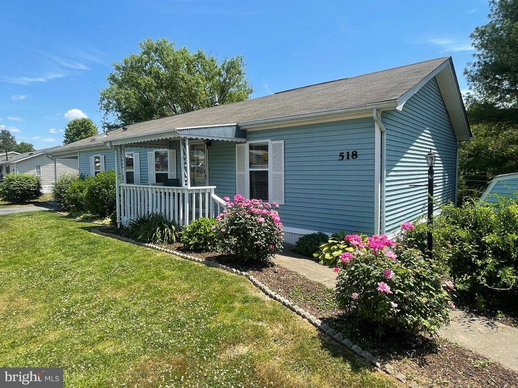 Photo of 518 PHEASANT RIDGE CIR, LANCASTER, PA 17603 (MLS # PALA2036026)