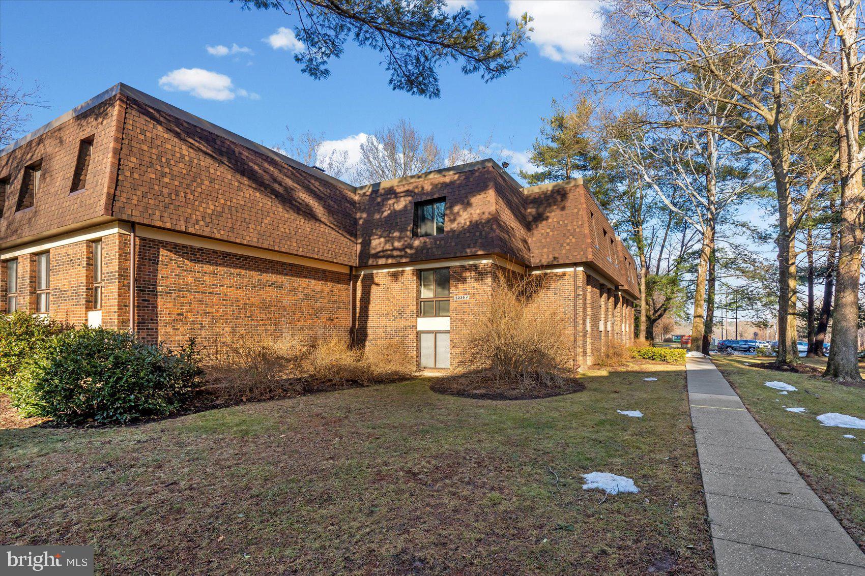 RUNNING BROOK - Residential