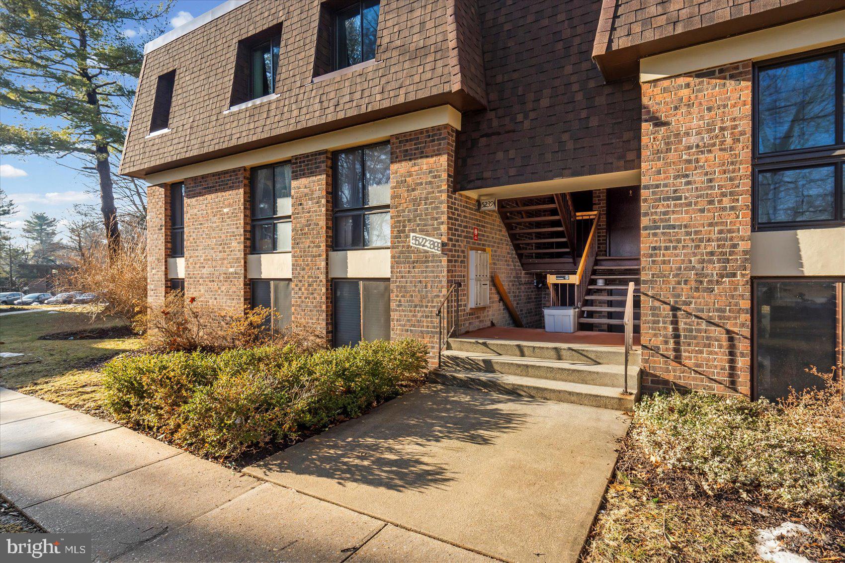 RUNNING BROOK - Residential