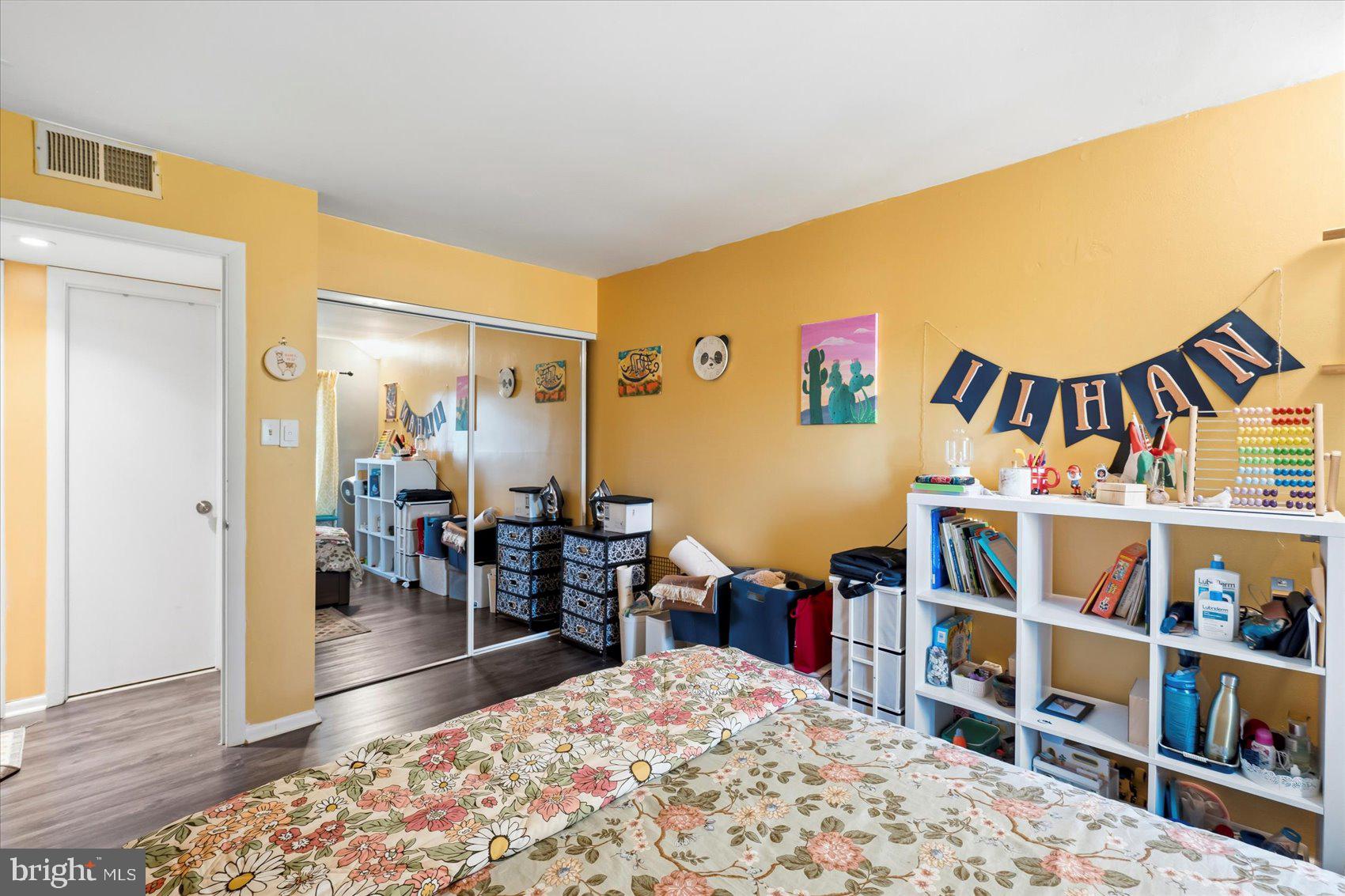 RUNNING BROOK - Residential