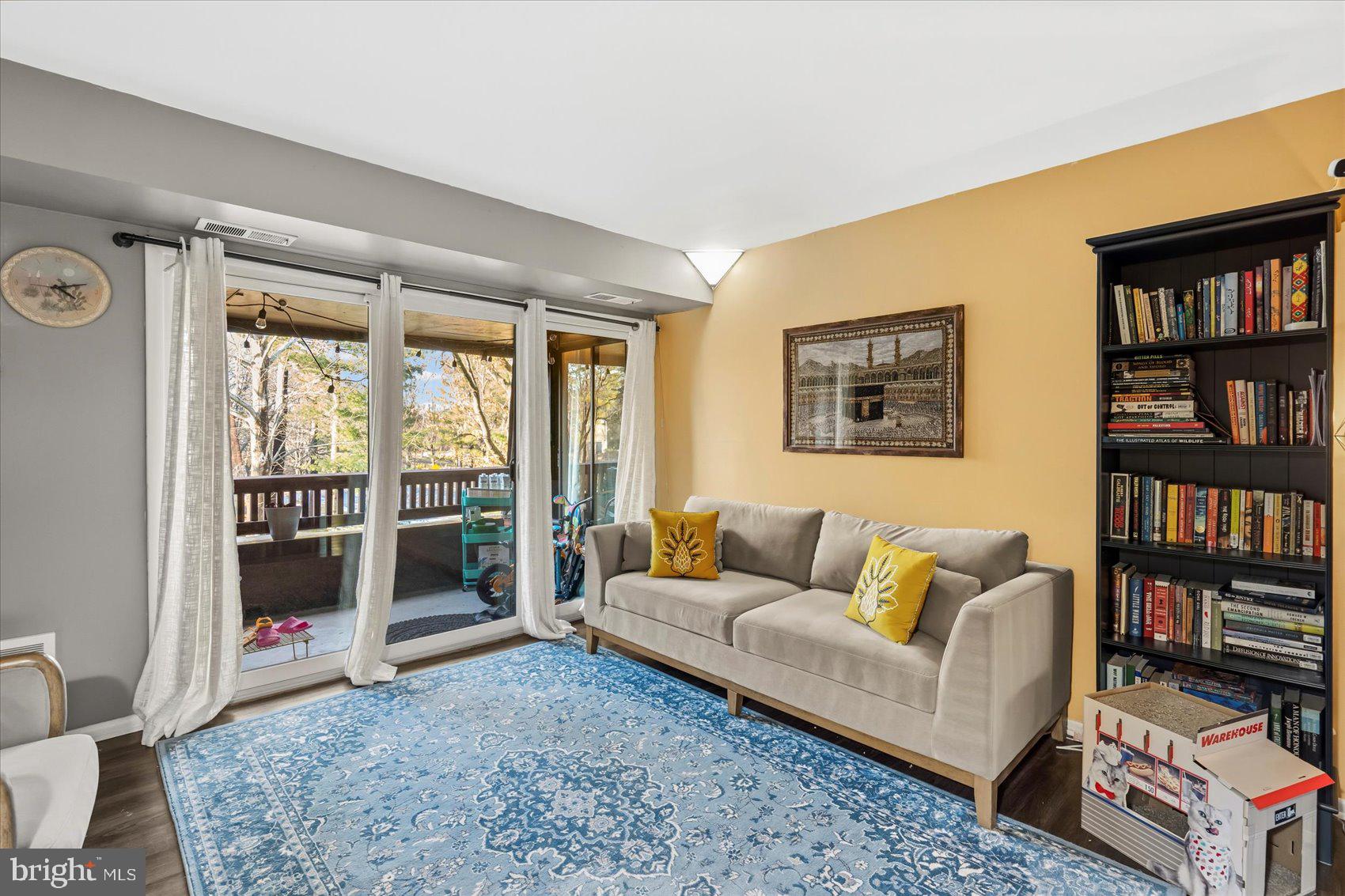 RUNNING BROOK - Residential