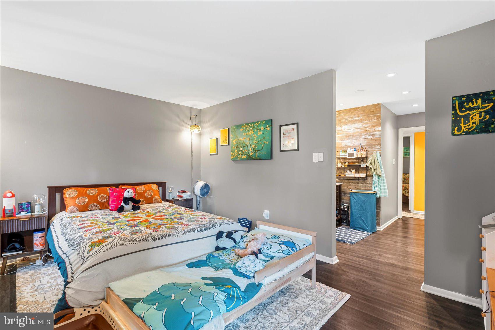 RUNNING BROOK - Residential