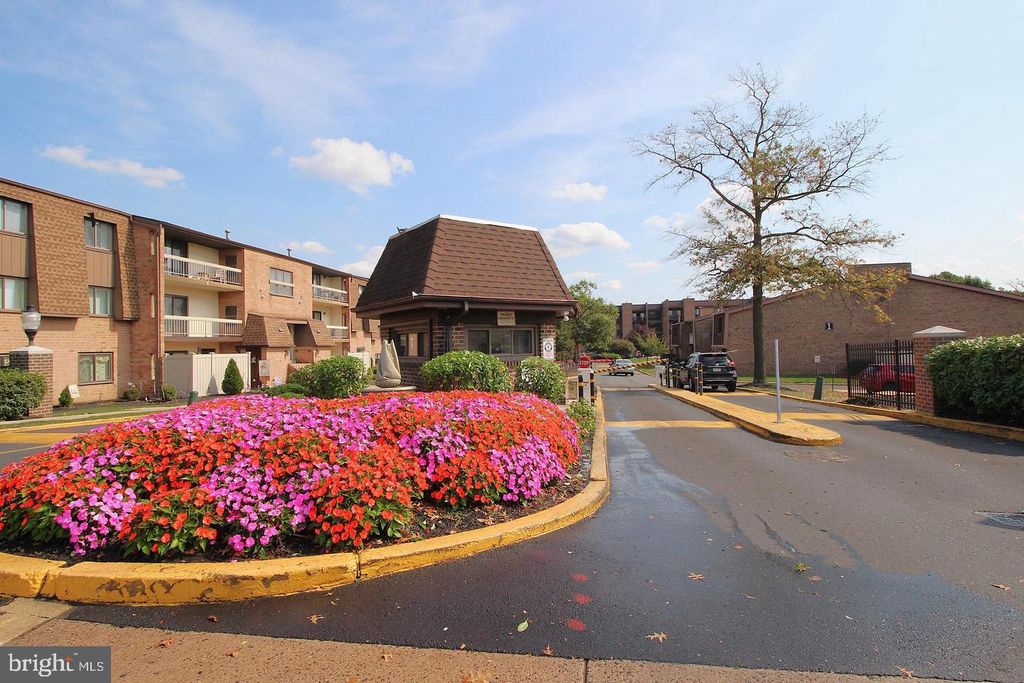 Photo of 62204 - 00 Delaire Landing Road #204, PHILADELPHIA, PA 19114 (MLS # PAPH2572750)