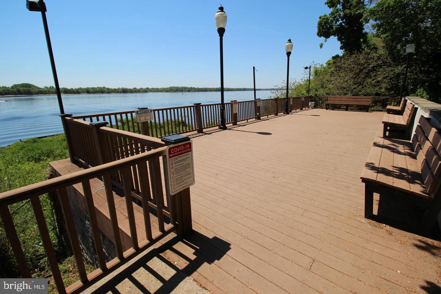 62204 DELAIRE LANDING ROAD 00 204