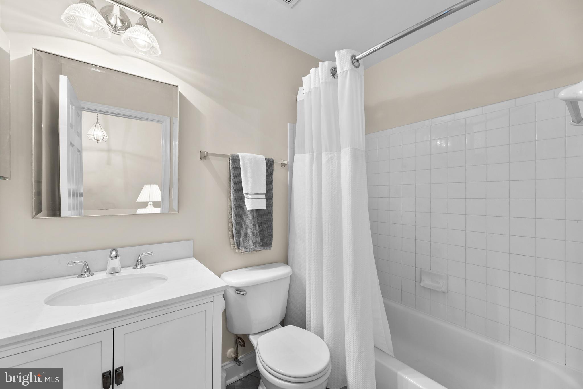 STONEHURST - Residential