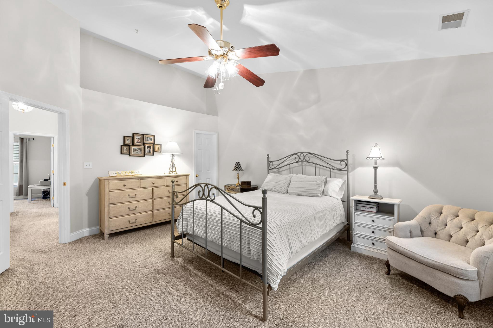 STONEHURST - Residential