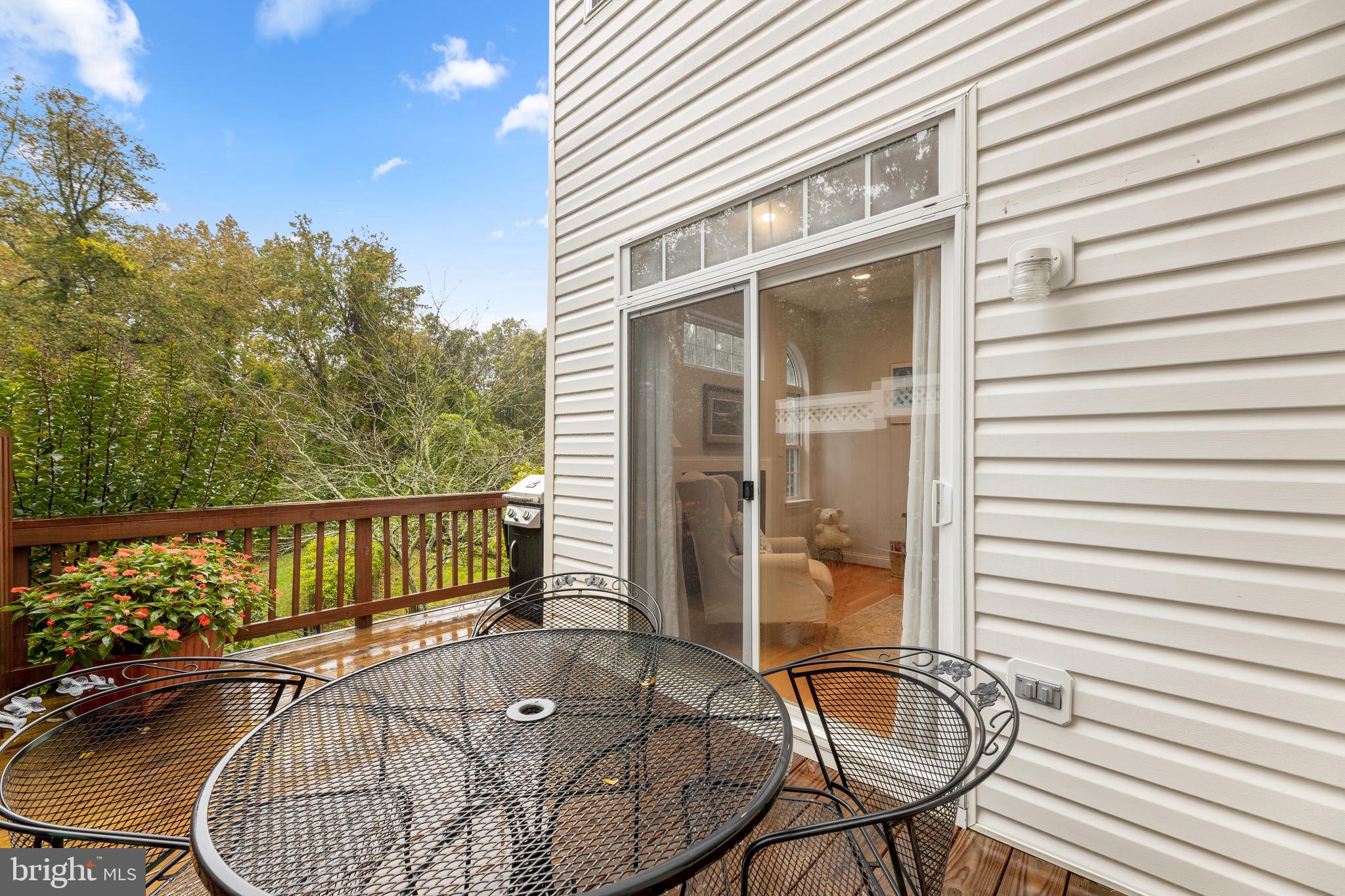 STONEHURST - Residential