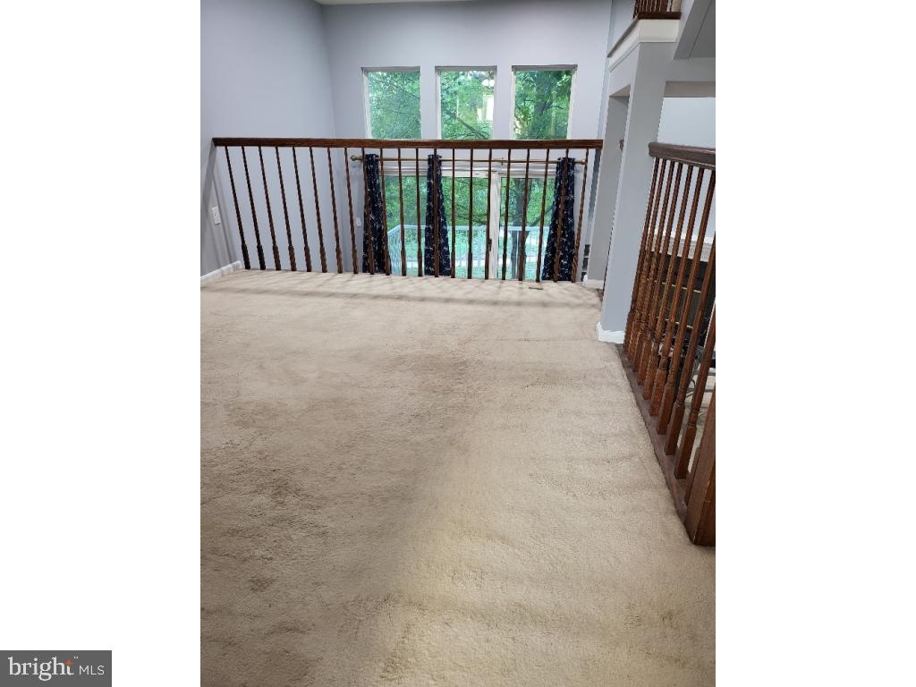 6 HALSTEAD PLACE