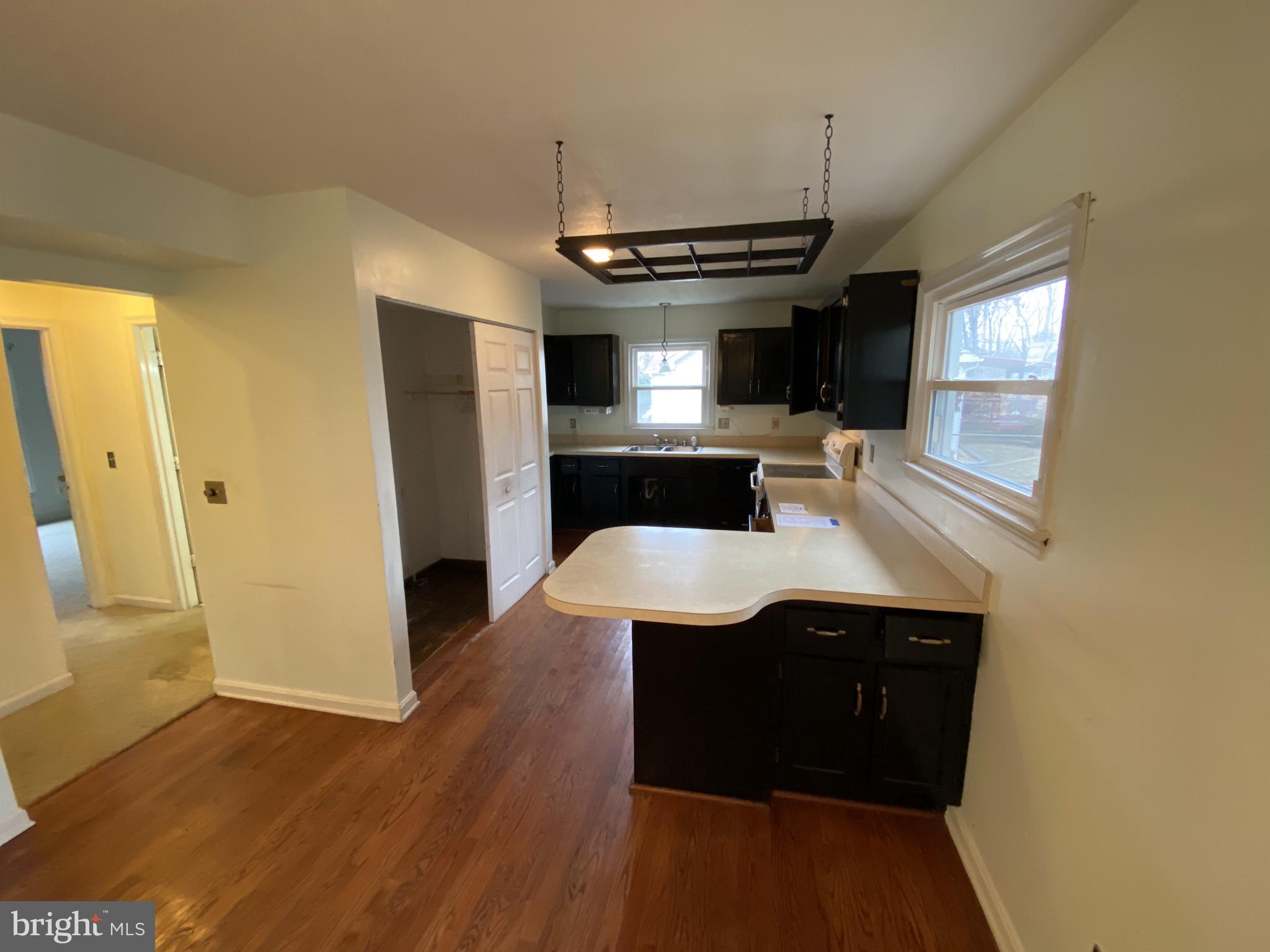 DEVONNE WOODS - Residential