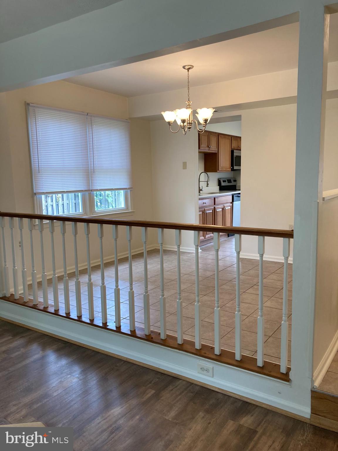 HILLCREST ORCHARDS - Residential Lease