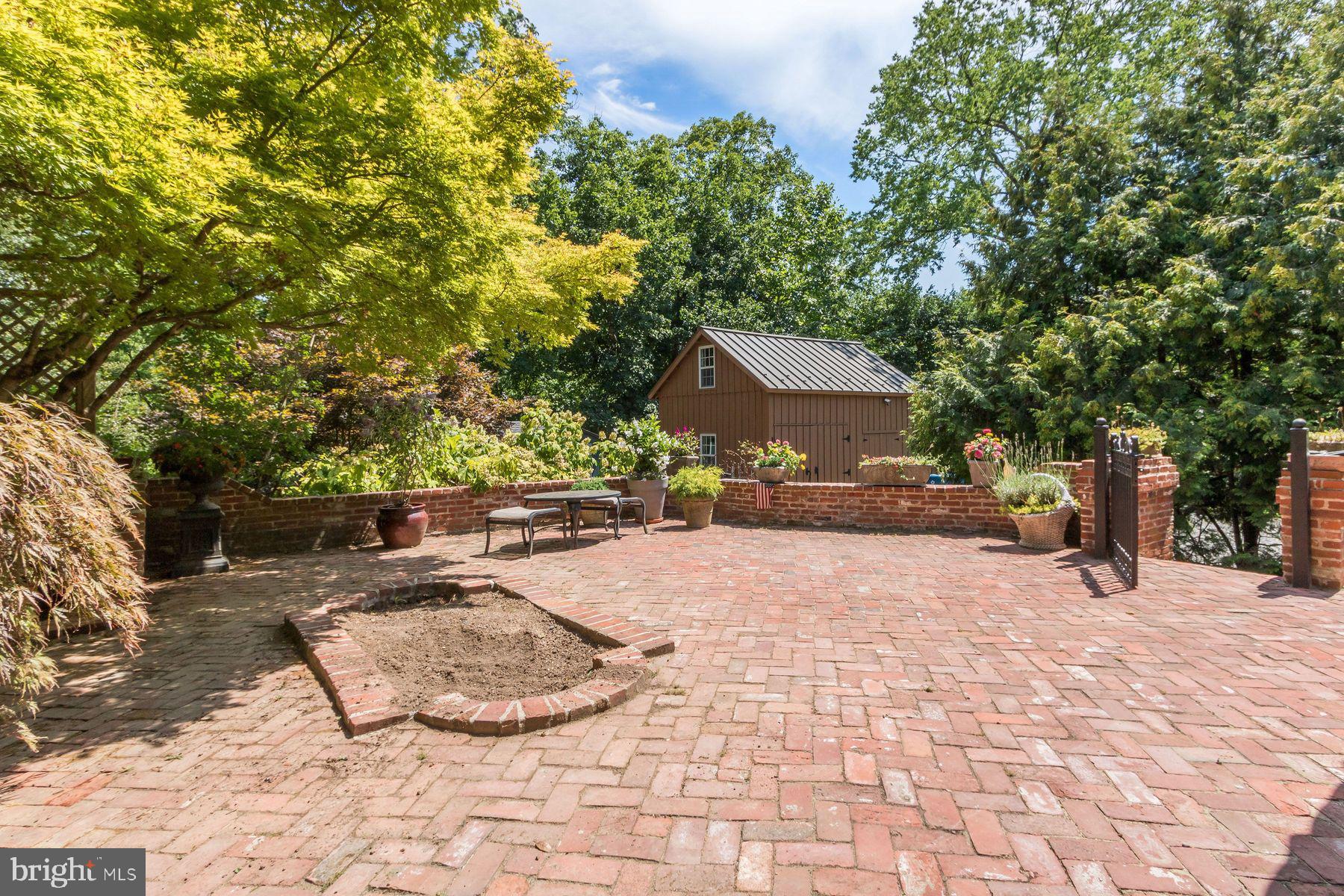 NEW HOPE - Residential