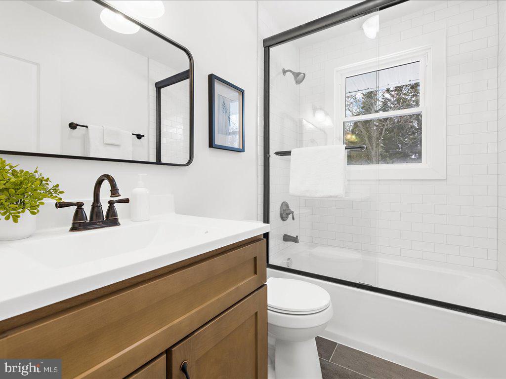 CAPE ST CLAIRE - Residential