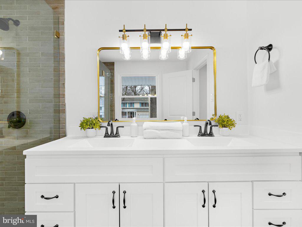 CAPE ST CLAIRE - Residential