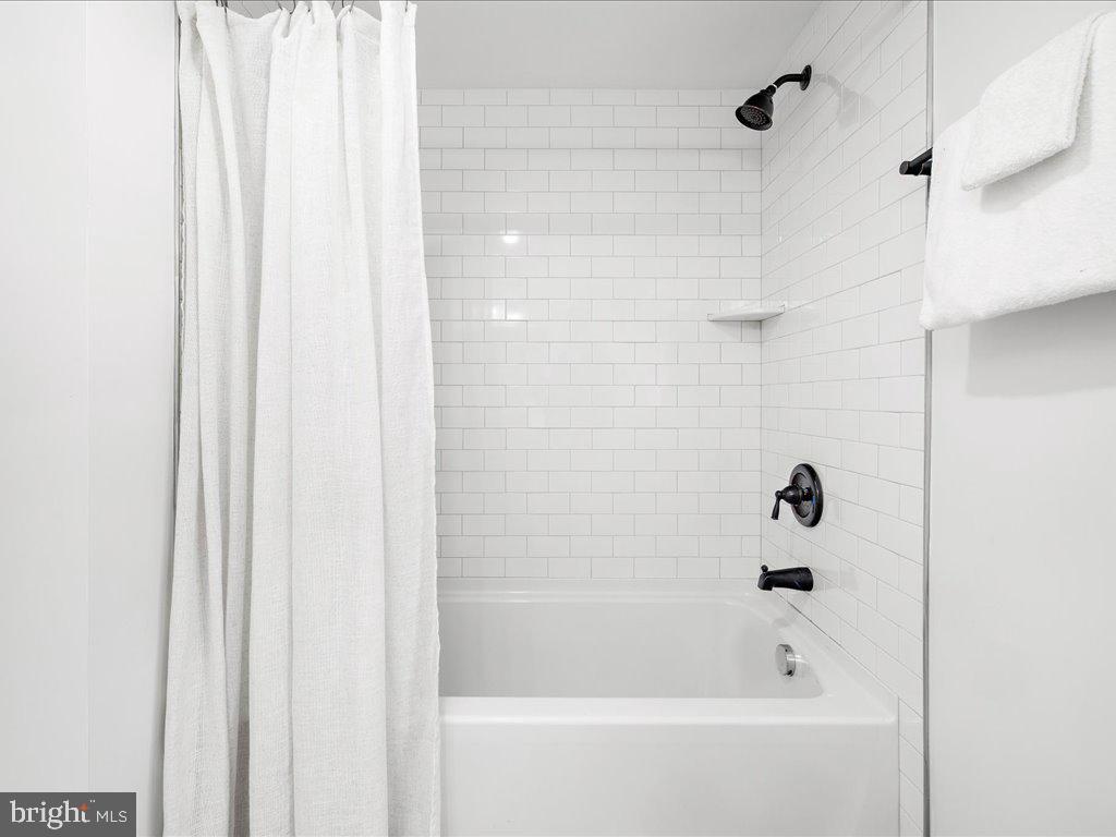 CAPE ST CLAIRE - Residential