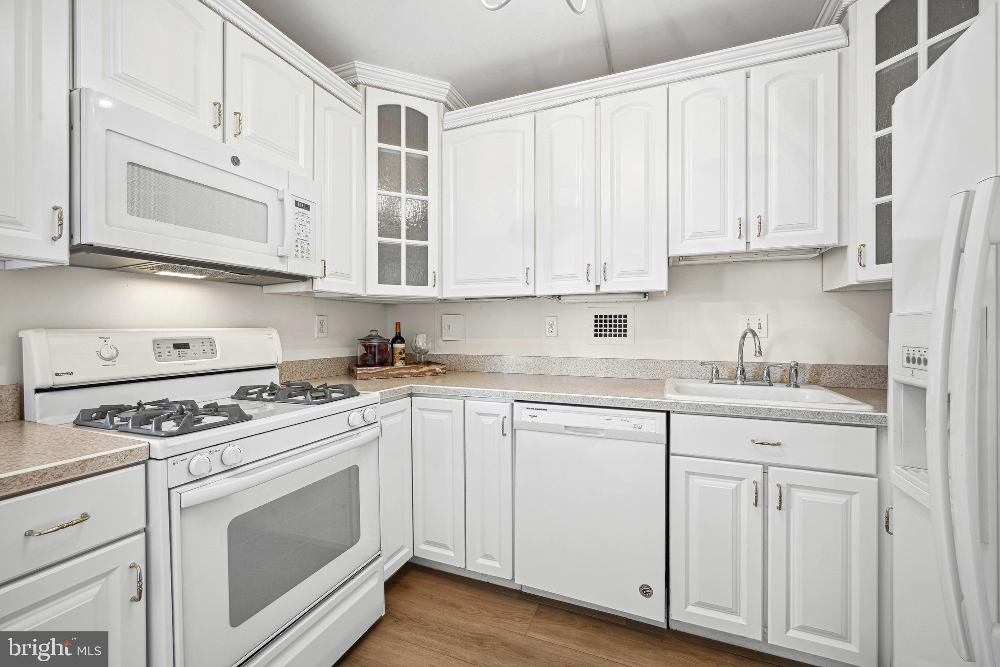 CHEVY CHASE - Residential