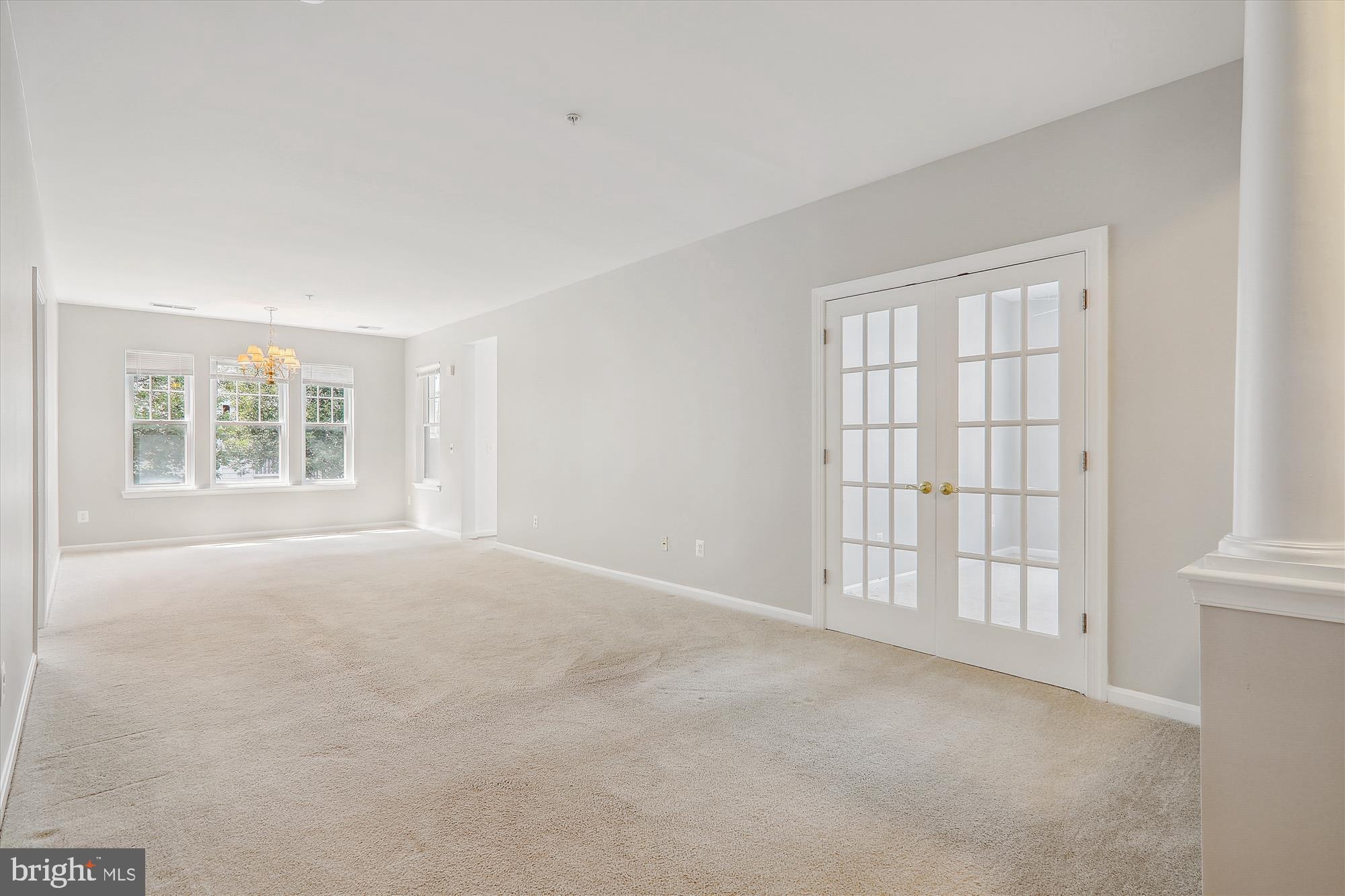 VICTORIA FALLS 4 CONDO-P - Residential