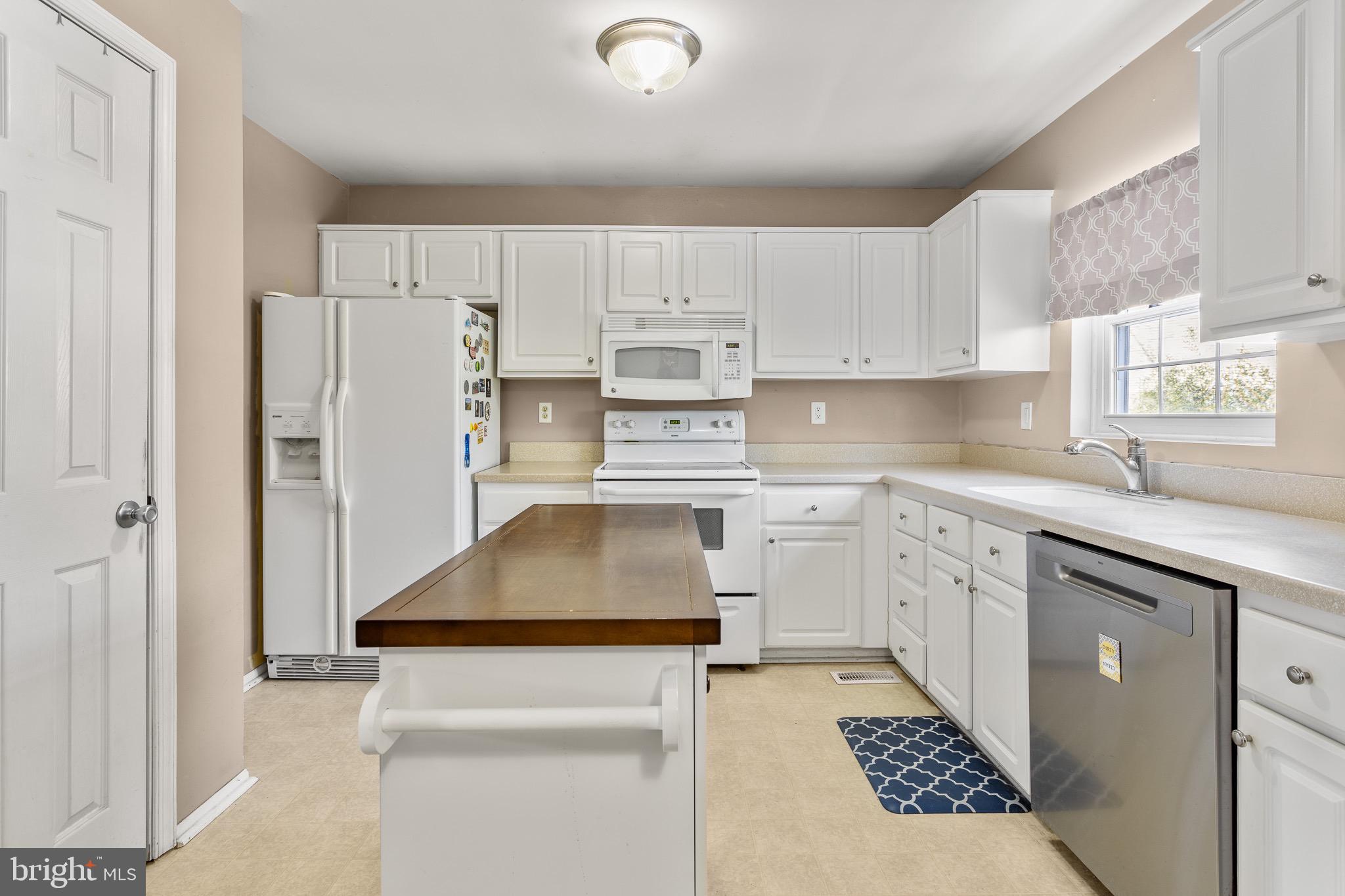 SUMMIT - Residential