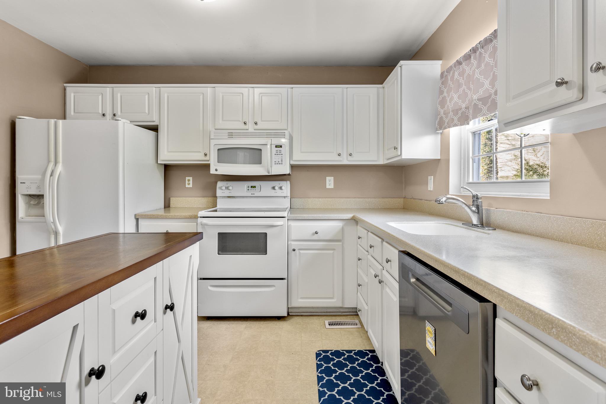 SUMMIT - Residential