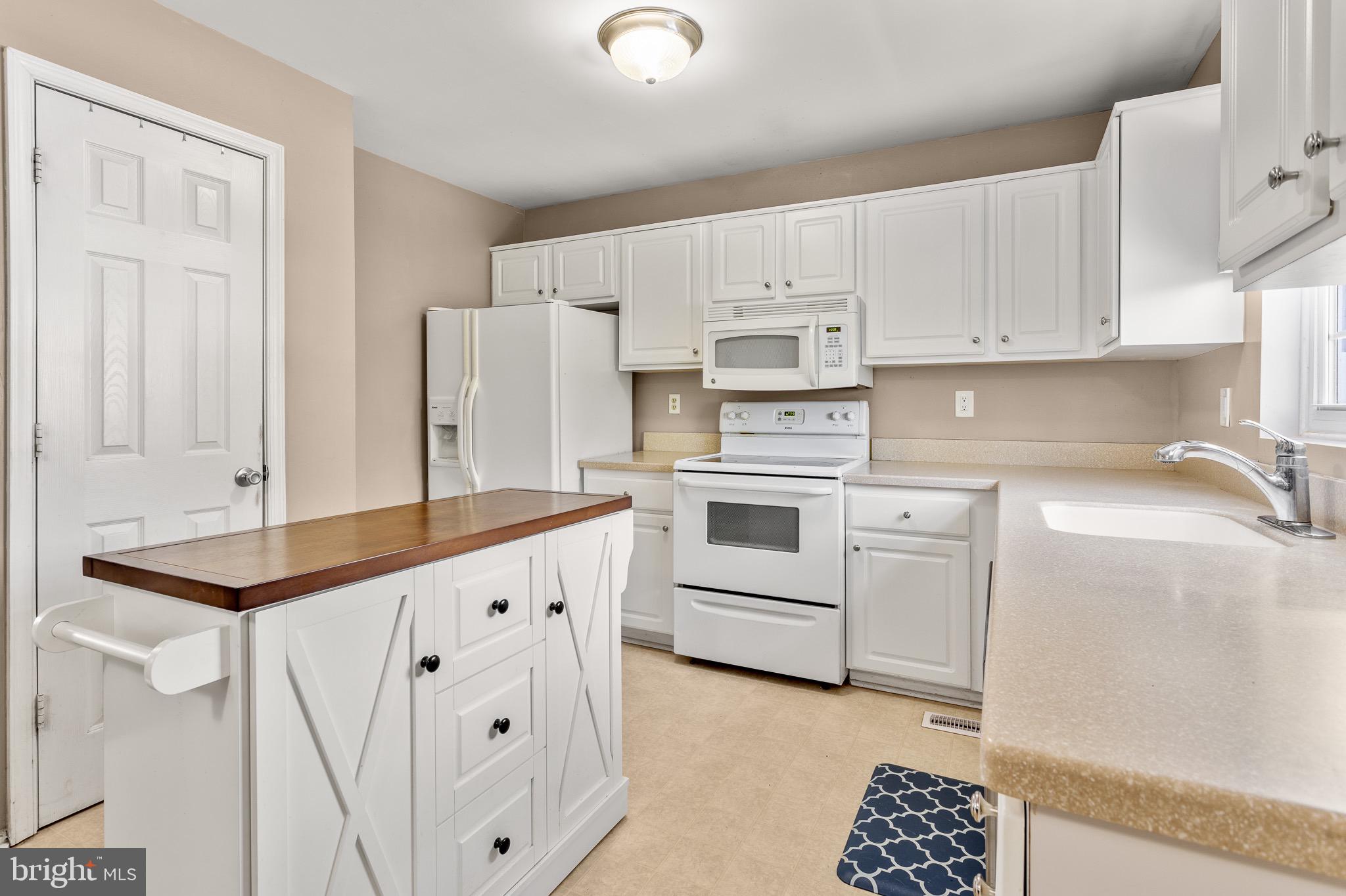 SUMMIT - Residential