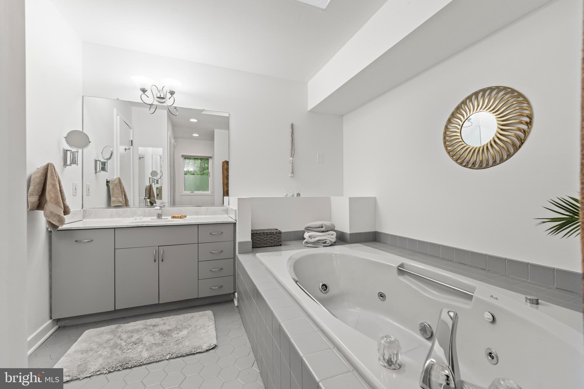 CAPE ST JOHN - Residential