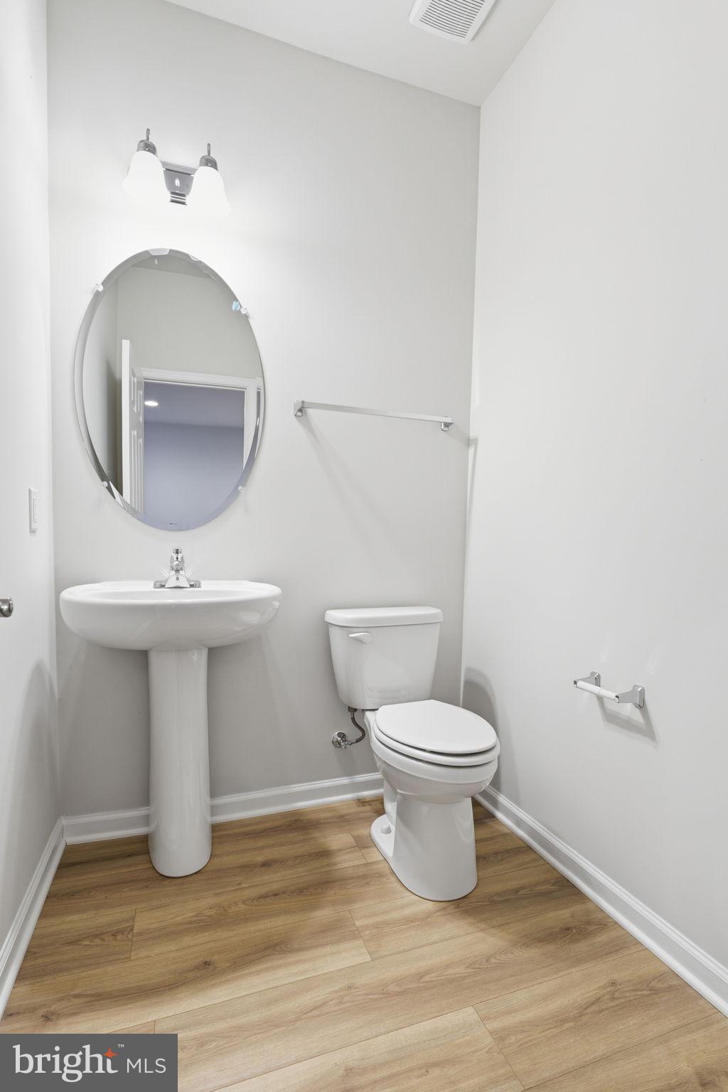 HIATT POINTE AT SNOWDEN BRIDGE - Residential