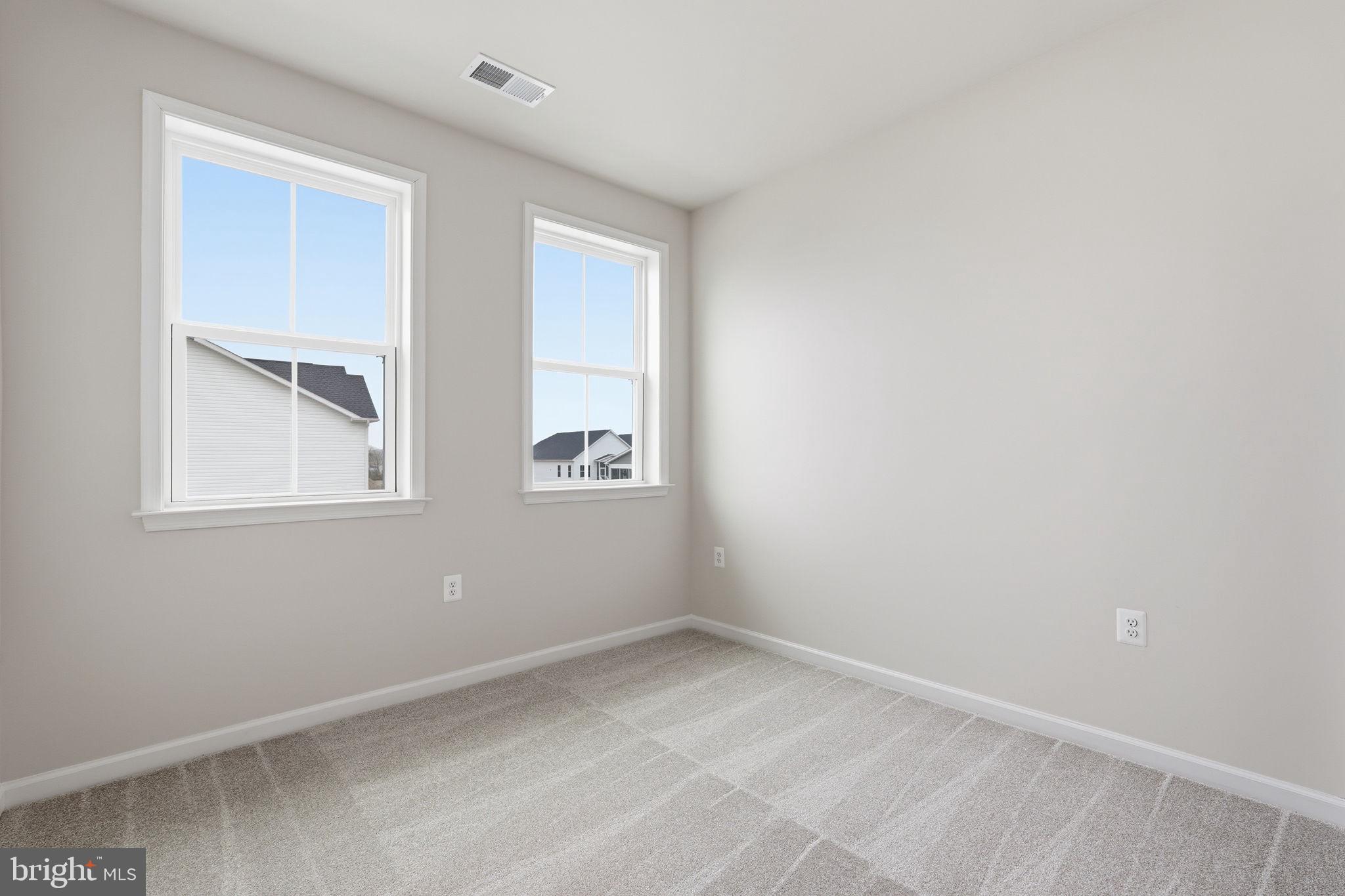 HIATT POINTE AT SNOWDEN BRIDGE - Residential