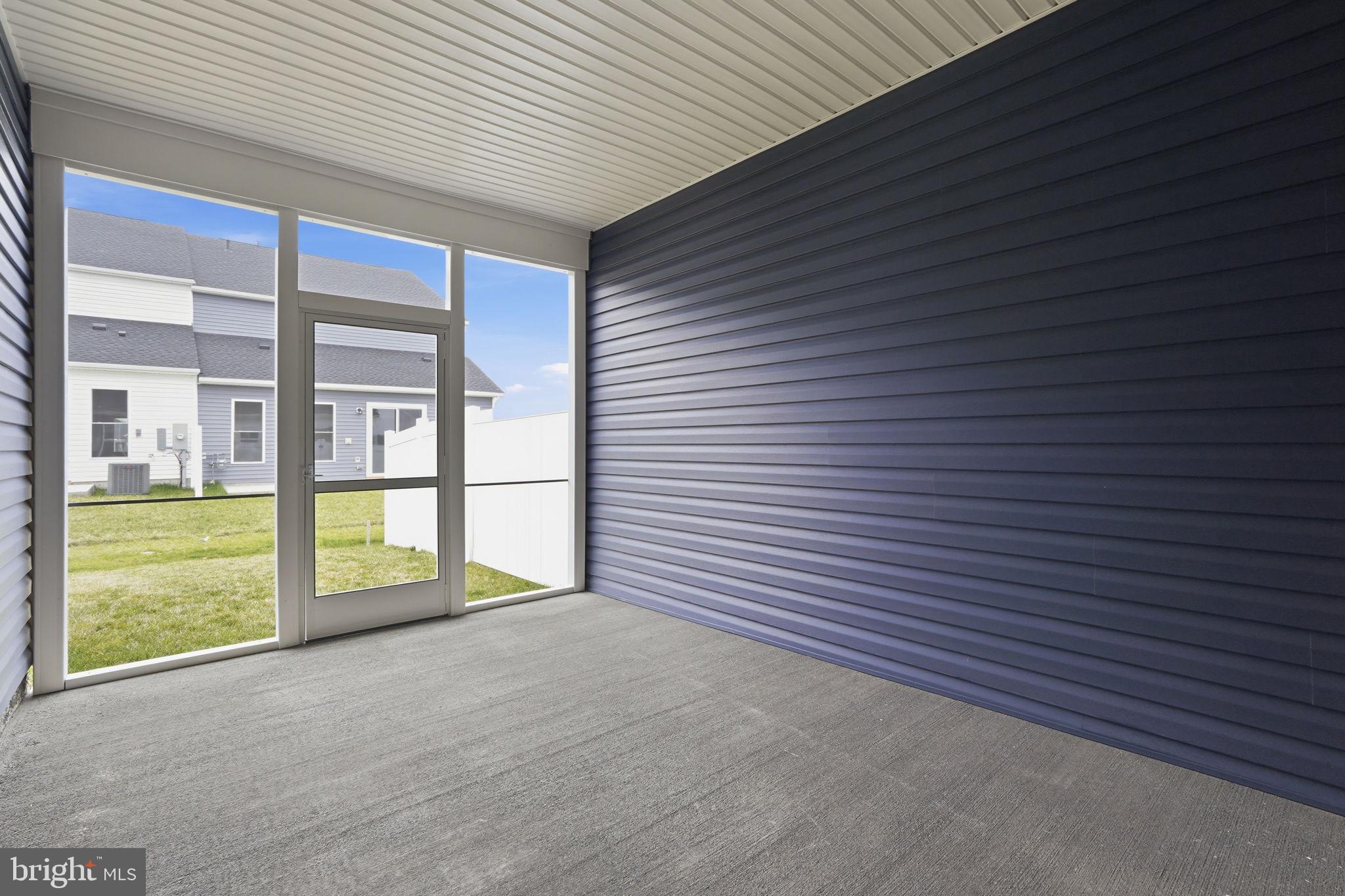 HIATT POINTE AT SNOWDEN BRIDGE - Residential