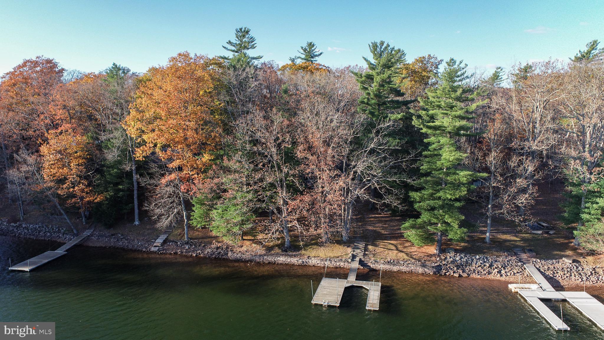 HARVEY PENINSULA - Residential