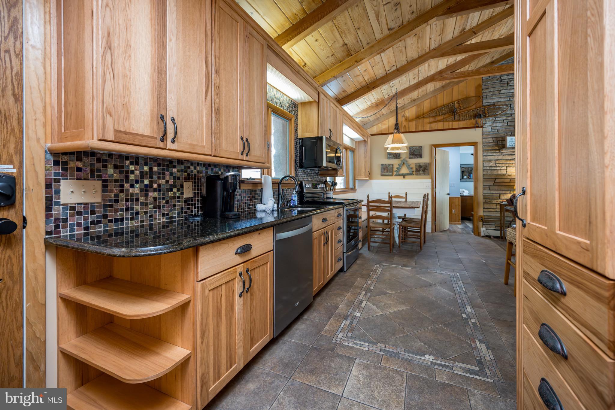 HARVEY PENINSULA - Residential