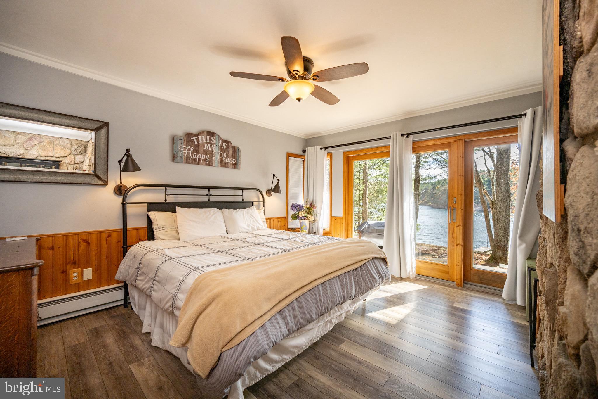 HARVEY PENINSULA - Residential