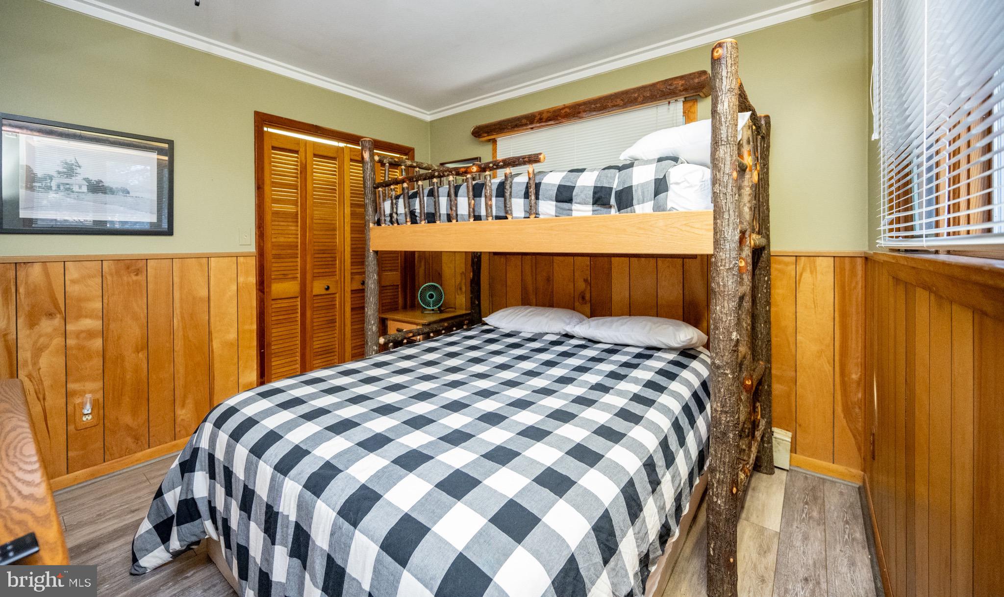 HARVEY PENINSULA - Residential